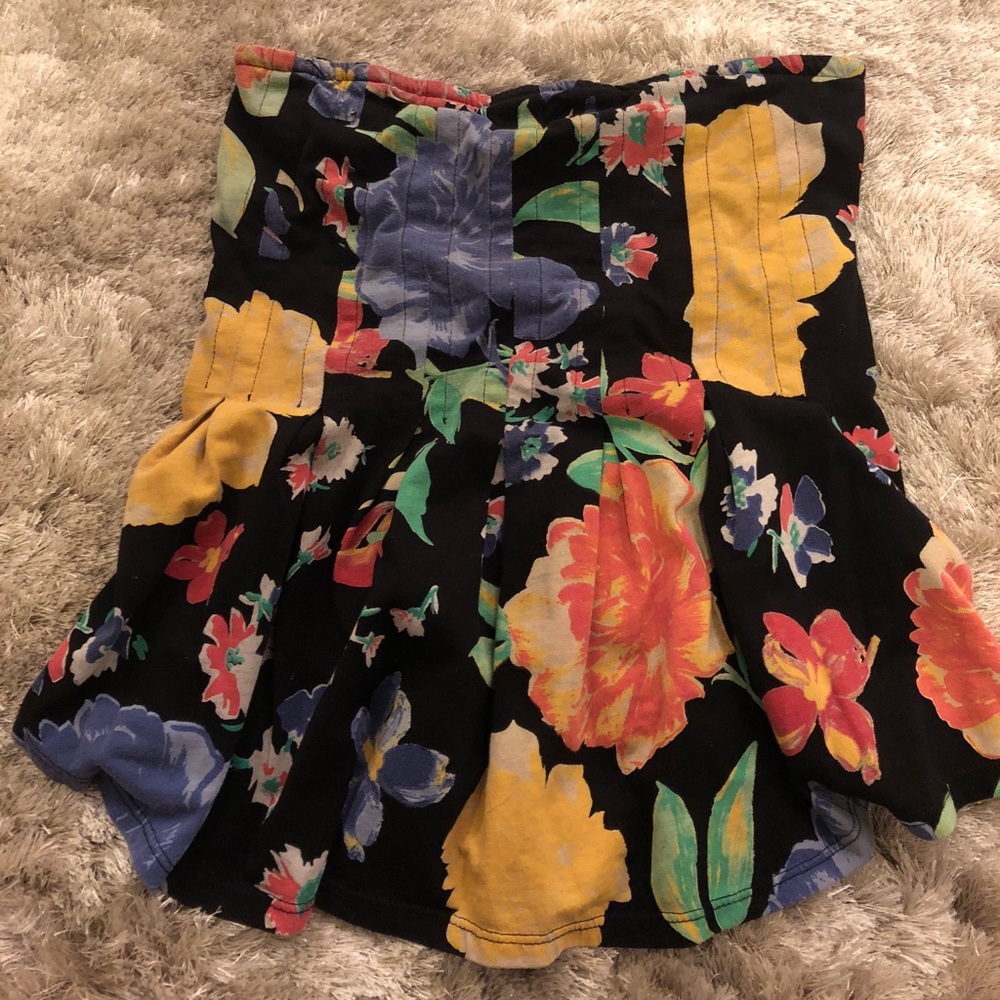 Guess top